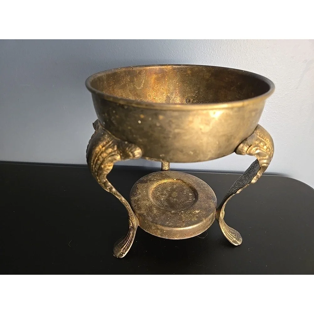 The Unbranded Brand vintage lots